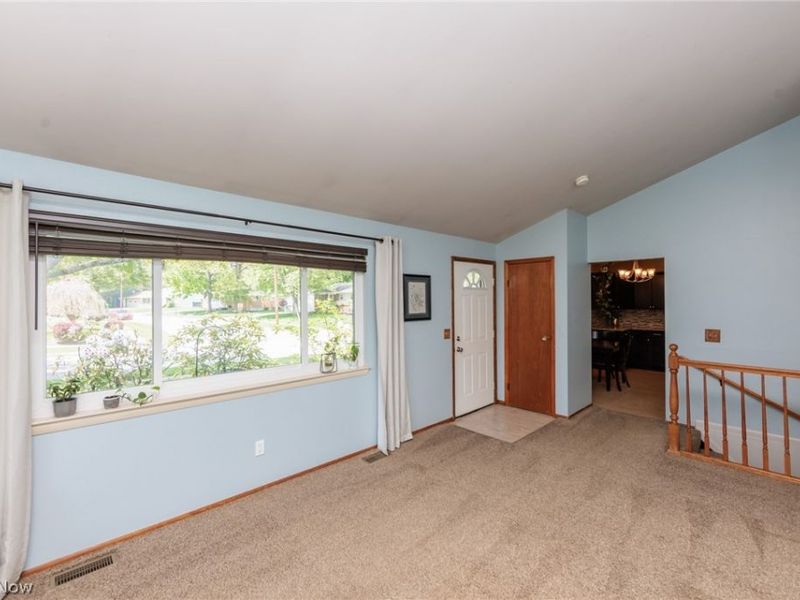 324 Charring Cross Drive , Munroe Falls, OH 44262 Photo 5