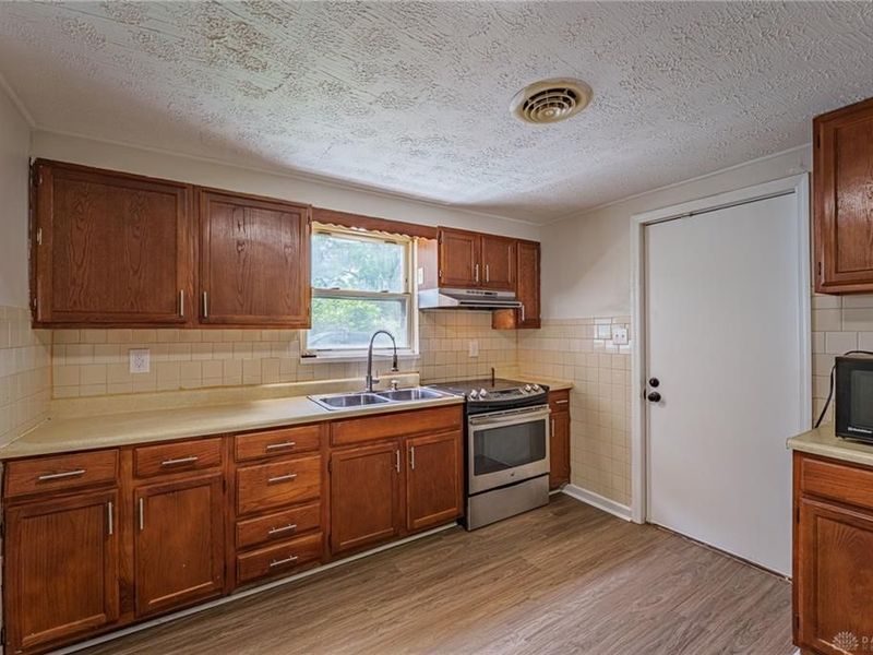 3400 Earlham Drive, Dayton, OH 45406 Photo 4