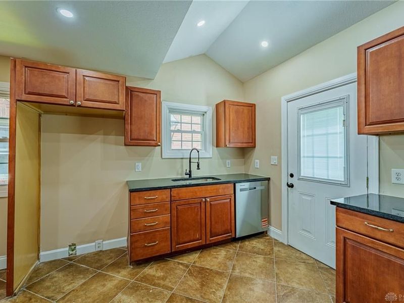 1946 Litchfield Avenue, Dayton, OH 45406 Photo 14