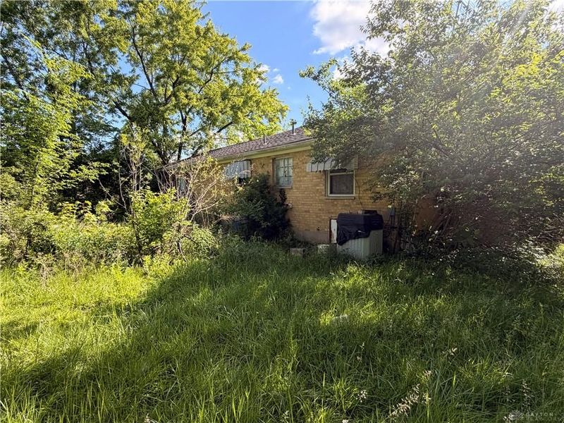 1237 S Diamond Mill Road, Jackson Township, OH 45345 Photo 4