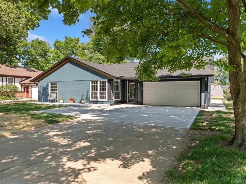 420 Clearcreek-Franklin Road, Springboro, OH 45066 Photo 3