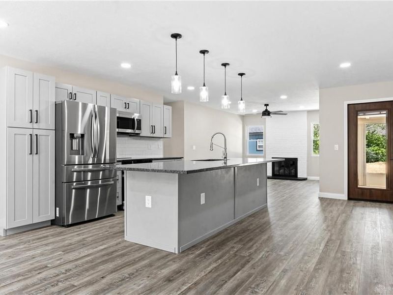 420 Clearcreek-Franklin Road, Springboro, OH 45066 Photo 6