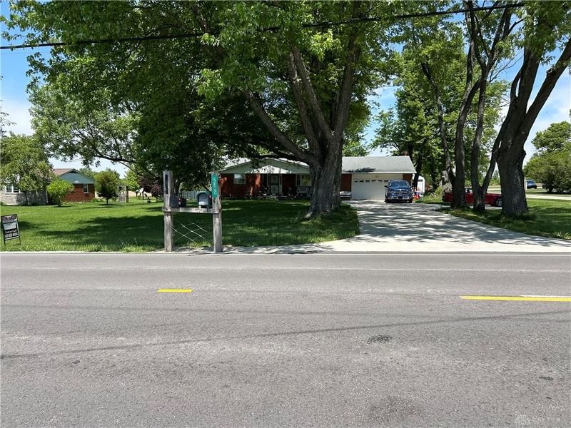 2305 Ross Road, Tipp City, OH 45371 Photo 14