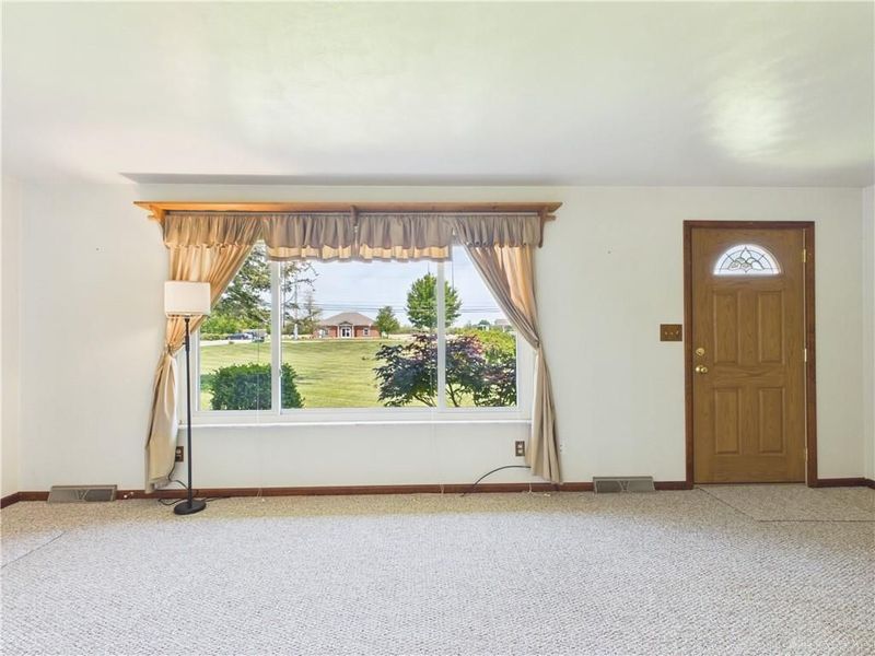 674 W Main Street, New Lebanon, OH 45345 Photo 17