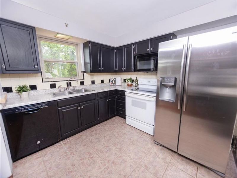 3112 Windy Knoll Lane, Green Township, OH 45239 Photo 10