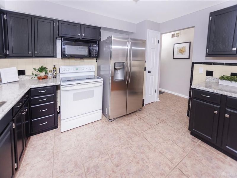 3112 Windy Knoll Lane, Green Township, OH 45239 Photo 11