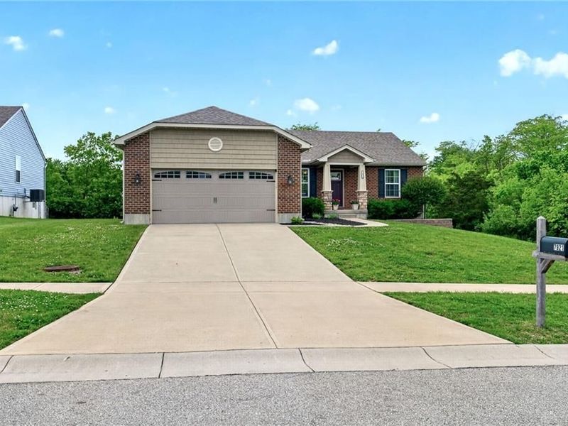 7921 Victory Garden Lane, Liberty Township, OH 45044 Photo 3