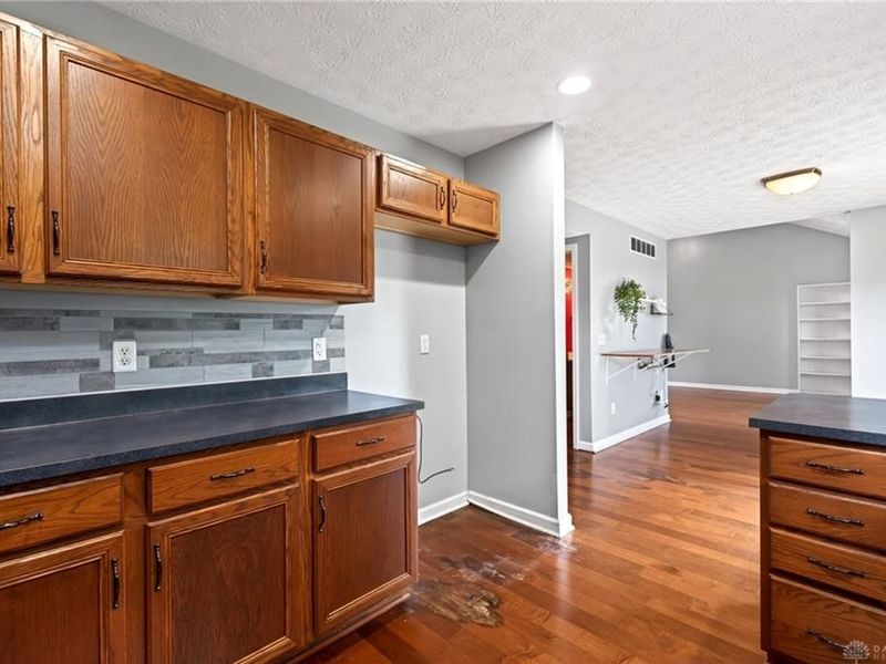 3927 Augusta Road, Miami Township, OH 45342 Photo 15