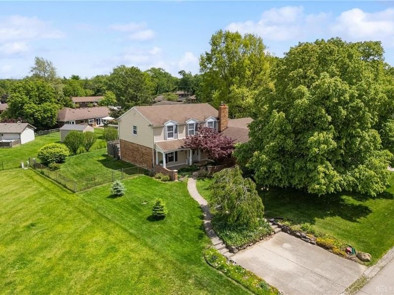 2196 Red Rock Drive, Beavercreek, OH 45431 Photo 6