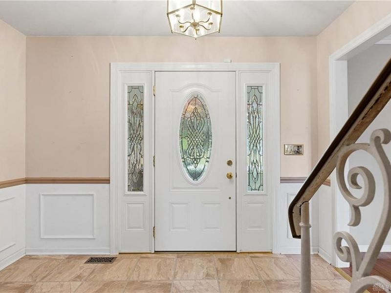 2196 Red Rock Drive, Beavercreek, OH 45431 Photo 8