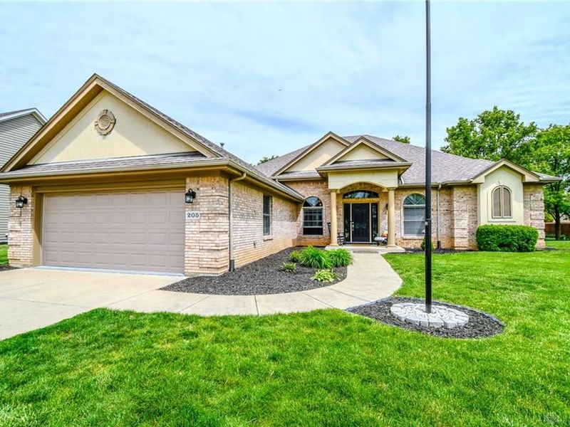 205 Charlie Drive, Englewood, OH 45315 Photo 1