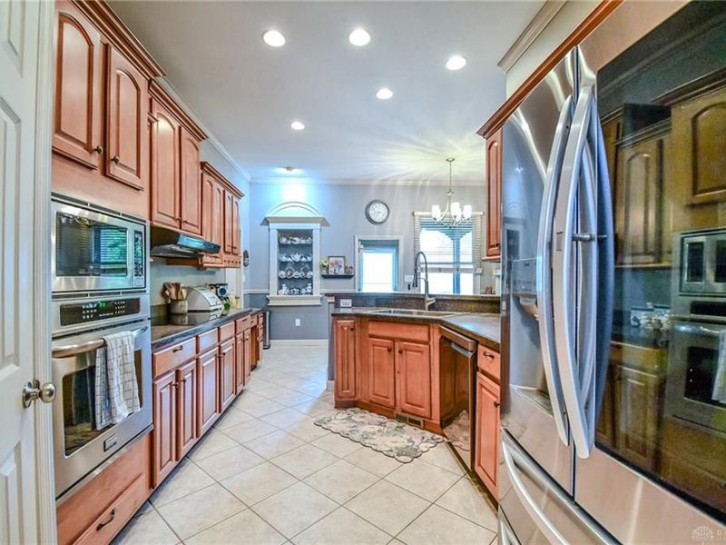 205 Charlie Drive, Englewood, OH 45315 Photo 13