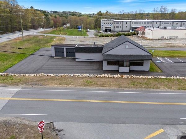 415 Emerson Avenue, Hampstead, NH 03841