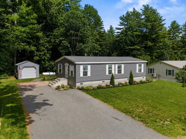 50 Sunset Drive, Hopkinton, NH 03229