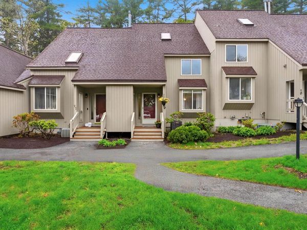 20 Suffolk Court, Unit 20, Bedford, NH 03110
