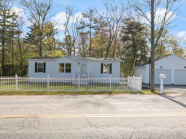 230 Chestnut Hill Road, Rochester, NH 03867