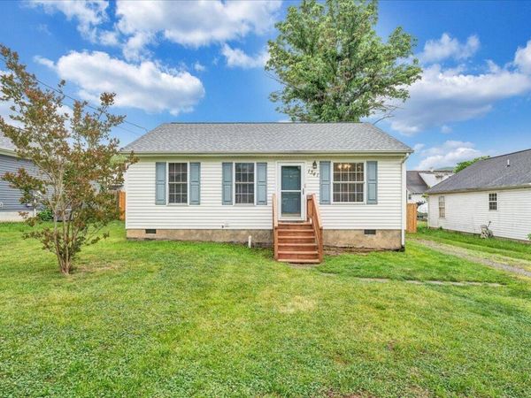 1341 Gillette AVE SE, Roanoke, VA 24014