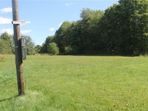 1027 US Hwy 1 , Littleton, ME 04730