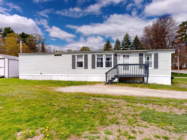 28 North Street , Mechanic Falls, ME 04256