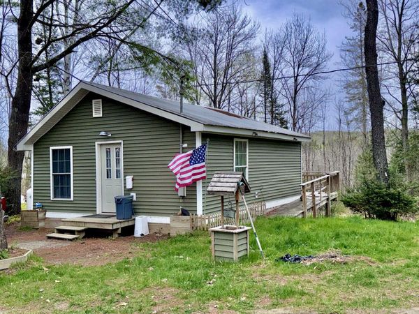 315 Molunkus Road , Cornville, ME 04976