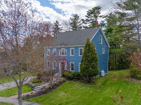 6 Leighton Farm Road , Cape Elizabeth, ME 04107