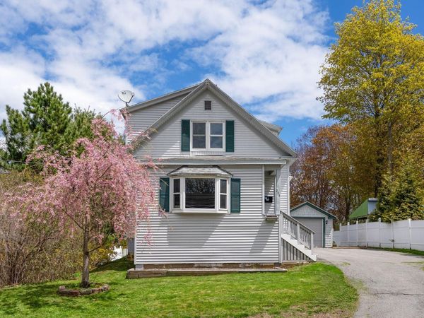 294 Mitchell Road, Cape Elizabeth, ME 04107