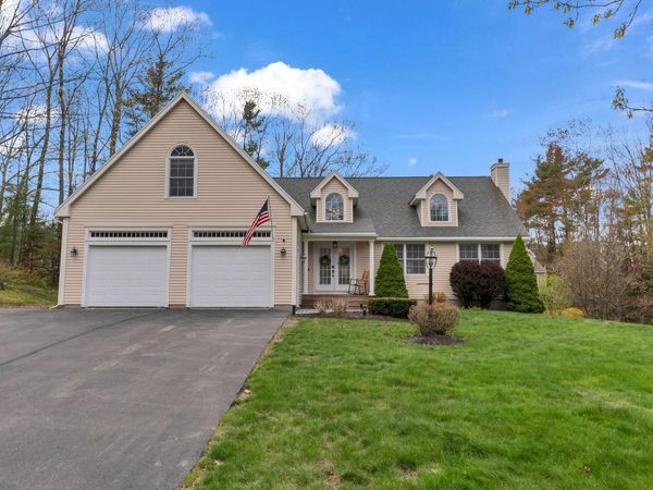 18 Woodspell Road , Scarborough, ME 04074
