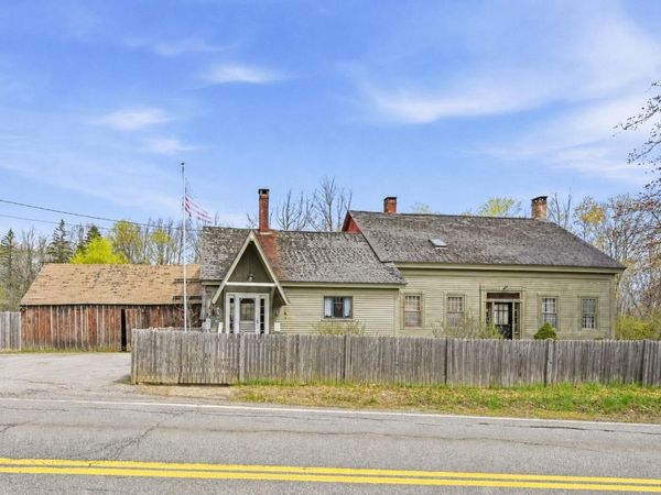 300 W Main Street , Waldoboro, ME 04572