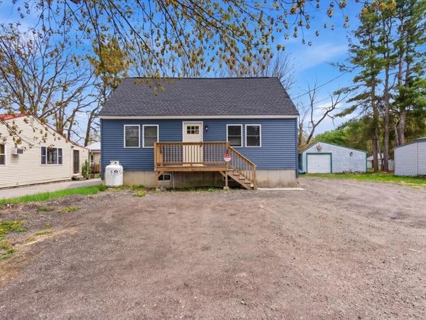 18 Coolidge Avenue , Saco, ME 04072