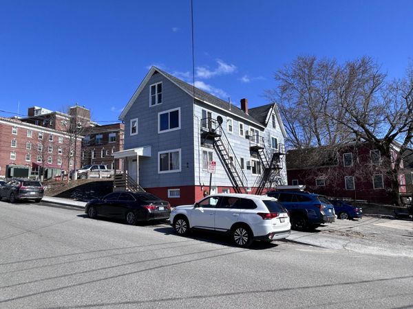 53 Lowell Street , Lewiston, ME 04240