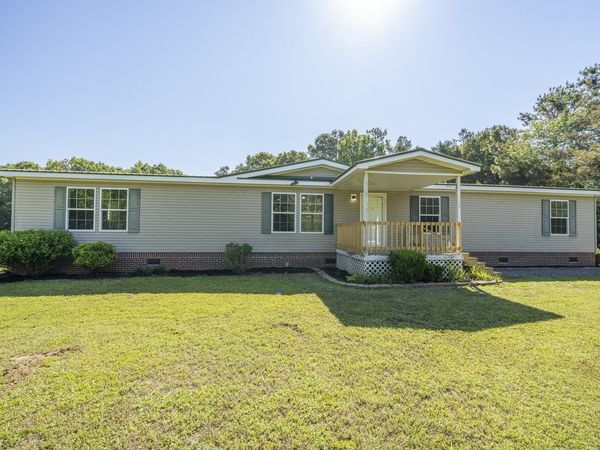 1125 Clifft Rd , Bolivar, TN 38008
