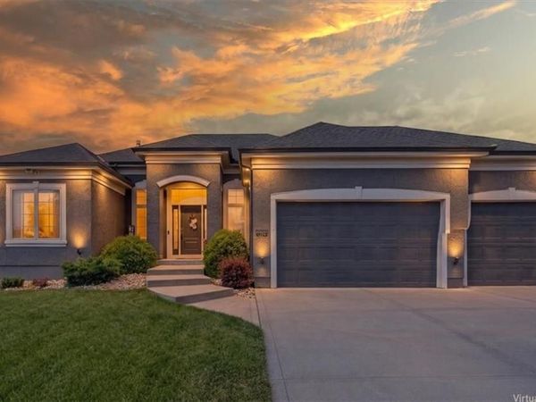 1209 Dunvegan Lane, Raymore, MO 64083