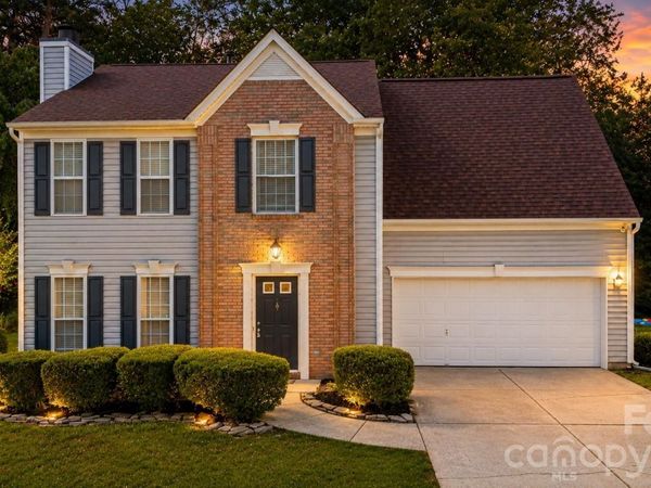 7011 Long Run Lane, Charlotte, NC 28216