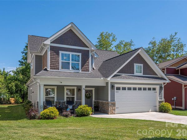 28 Reagan Run Court, Arden, NC 28704