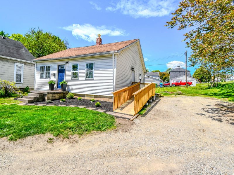 231 Dayton Avenue, Sidney, OH 45365 Photo 2