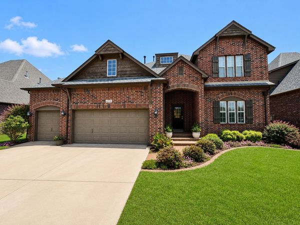 4213 S Palm Avenue, Broken Arrow, OK 74011