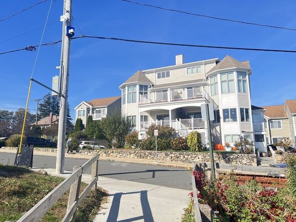 170 Cliff Ave, Unit 170, Winthrop, MA 02152