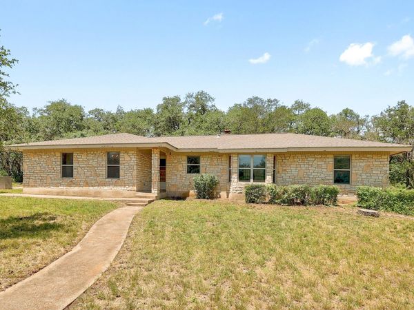 9400 Lauralan DR, Austin, TX 78736