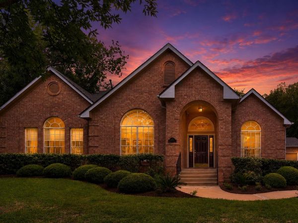 6303 Amberly PL , Austin, TX 78759