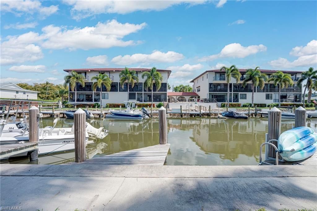 1379 Chesapeake Ave , Unit A4, Naples, FL 34102 Photo