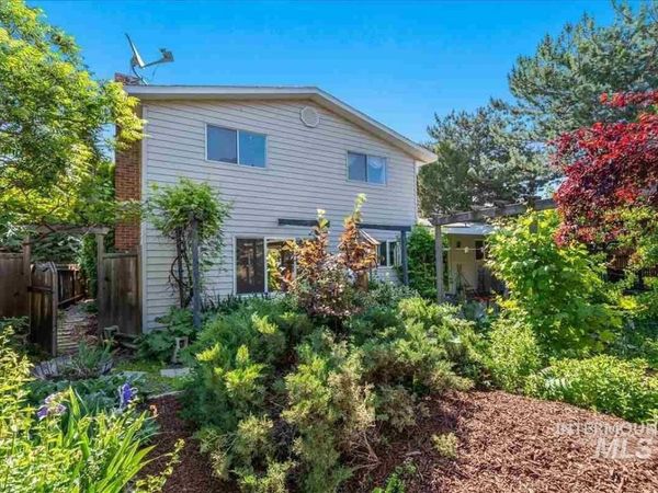 5001 N Decatur, Boise, ID 83704