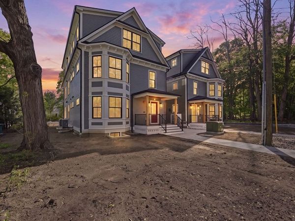 14 Garfield St., Unit A2, Northampton, MA 01062