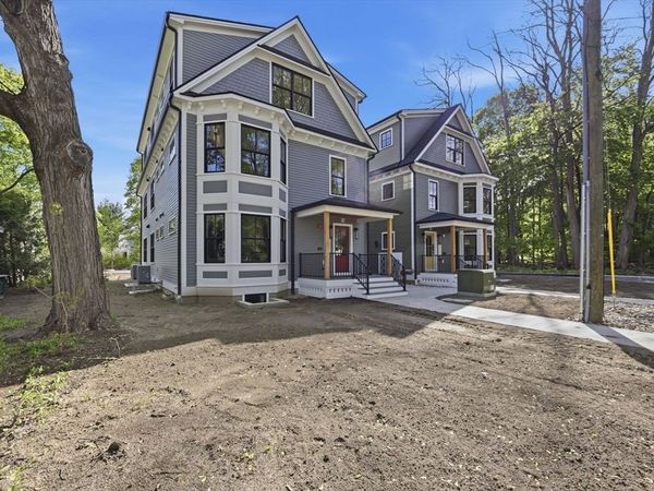 14 Garfield St., Unit A2, Northampton, MA 01062