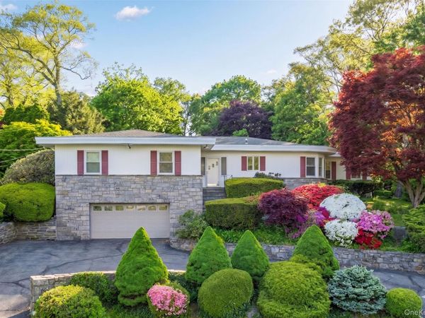 11 Malvern Road , Scarsdale, NY 10583