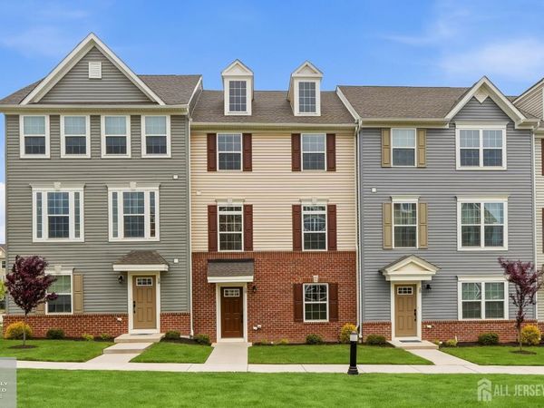 19 Kiln Drive , Cliffwood, NJ 07721