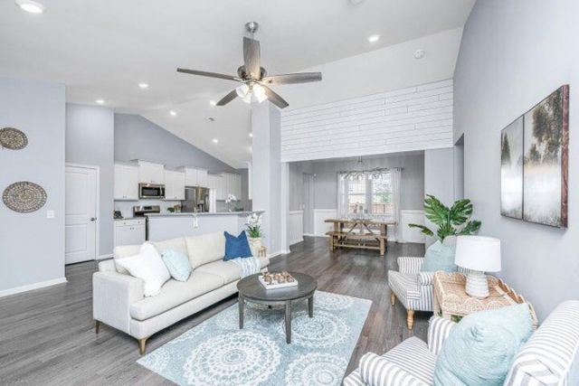 226 Firewheel Court Photo 8