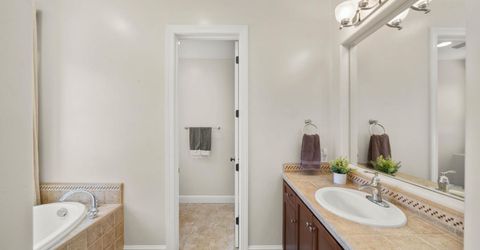 820 Dana Ct, Auburn, CA 95603 Photo