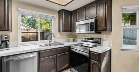 2270 Longview Dr, Roseville, CA 95747 Photo
