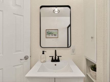 6332 Horseshoe Bar Rd, Loomis, CA 95650 Photo