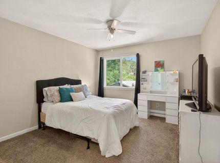 6332 Horseshoe Bar Rd, Loomis, CA 95650 Photo